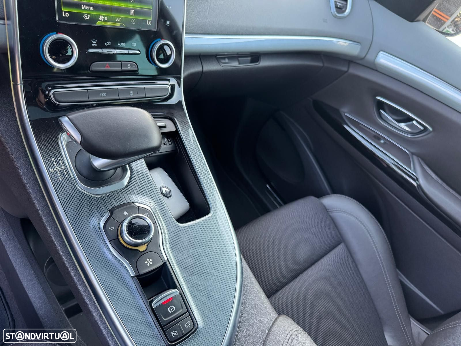 Renault Espace 1.6 dCi Initiale Paris EDC - 12