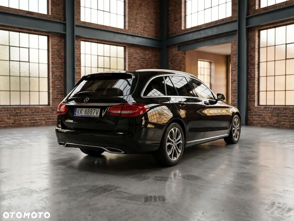 Mercedes-Benz Klasa C 180 Avantgarde - 8