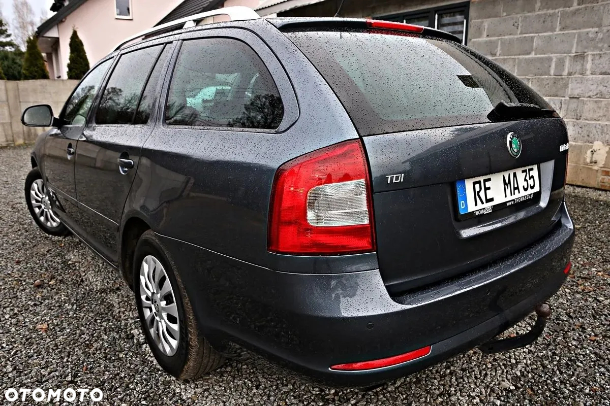 Skoda Octavia 1.6 TDI Ambiente - 25