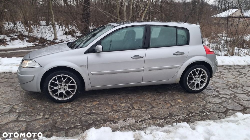 Na części Renault Megane II silnik 1.5 DCI K9K732 skrzynia maska zderzak drzwi klapa szyba fotele kanapa SKÓRY lusterko lampa kod lakieru: TED69 - 7