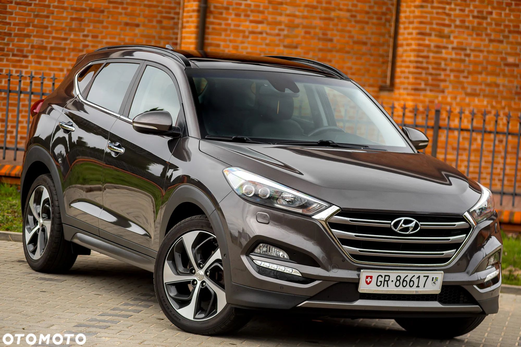 Hyundai Tucson 2.0 CRDi 4WD Automatik Passion Plus - 1