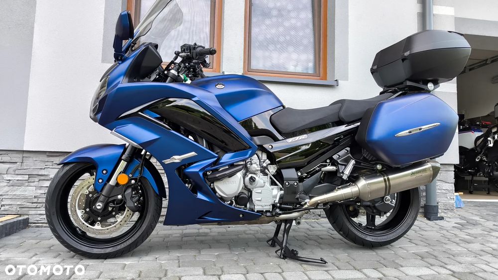 Yamaha FJR - 1