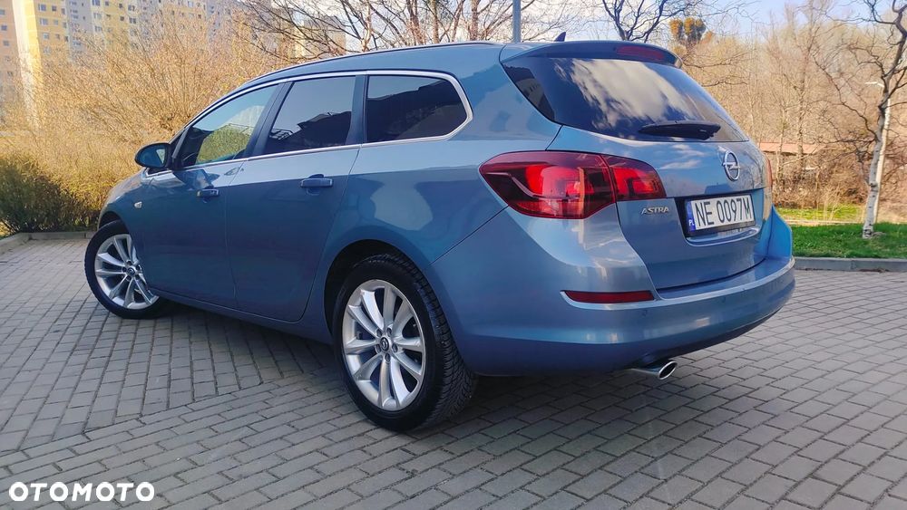 Opel Astra 1.4 Turbo Cosmo - 19