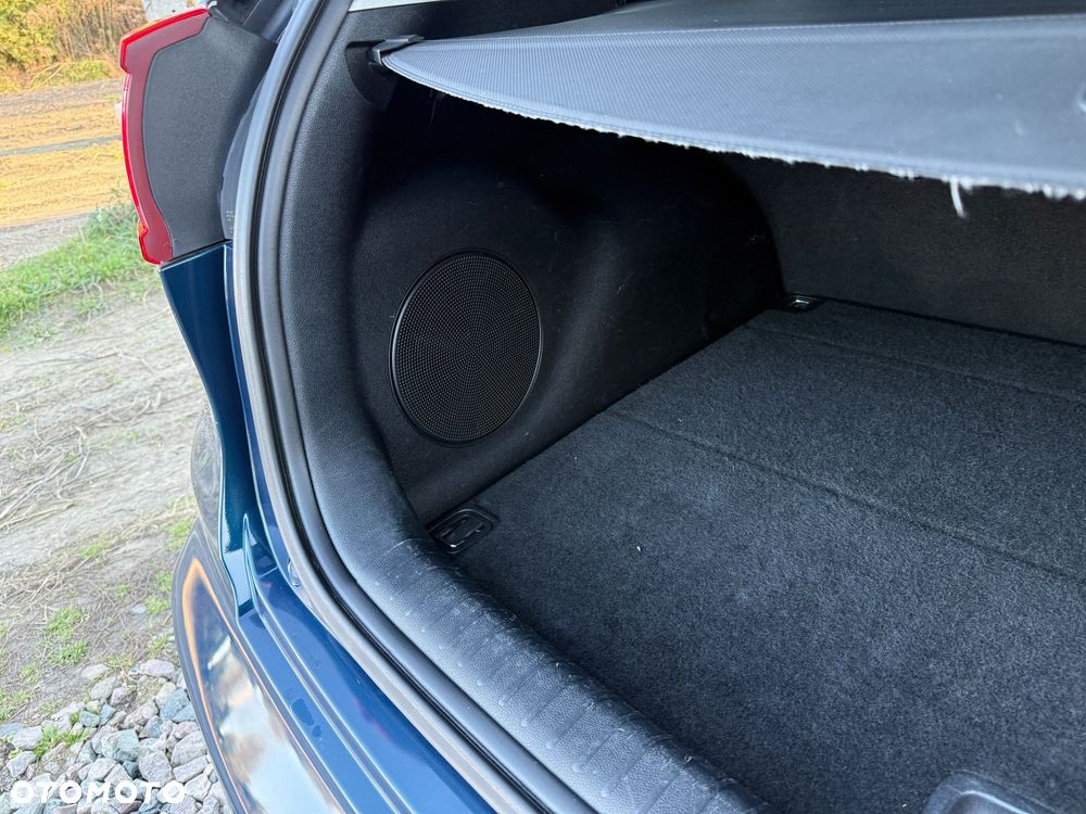 Kia Niro 1.6 GDI Hybrid L Business Line - 30