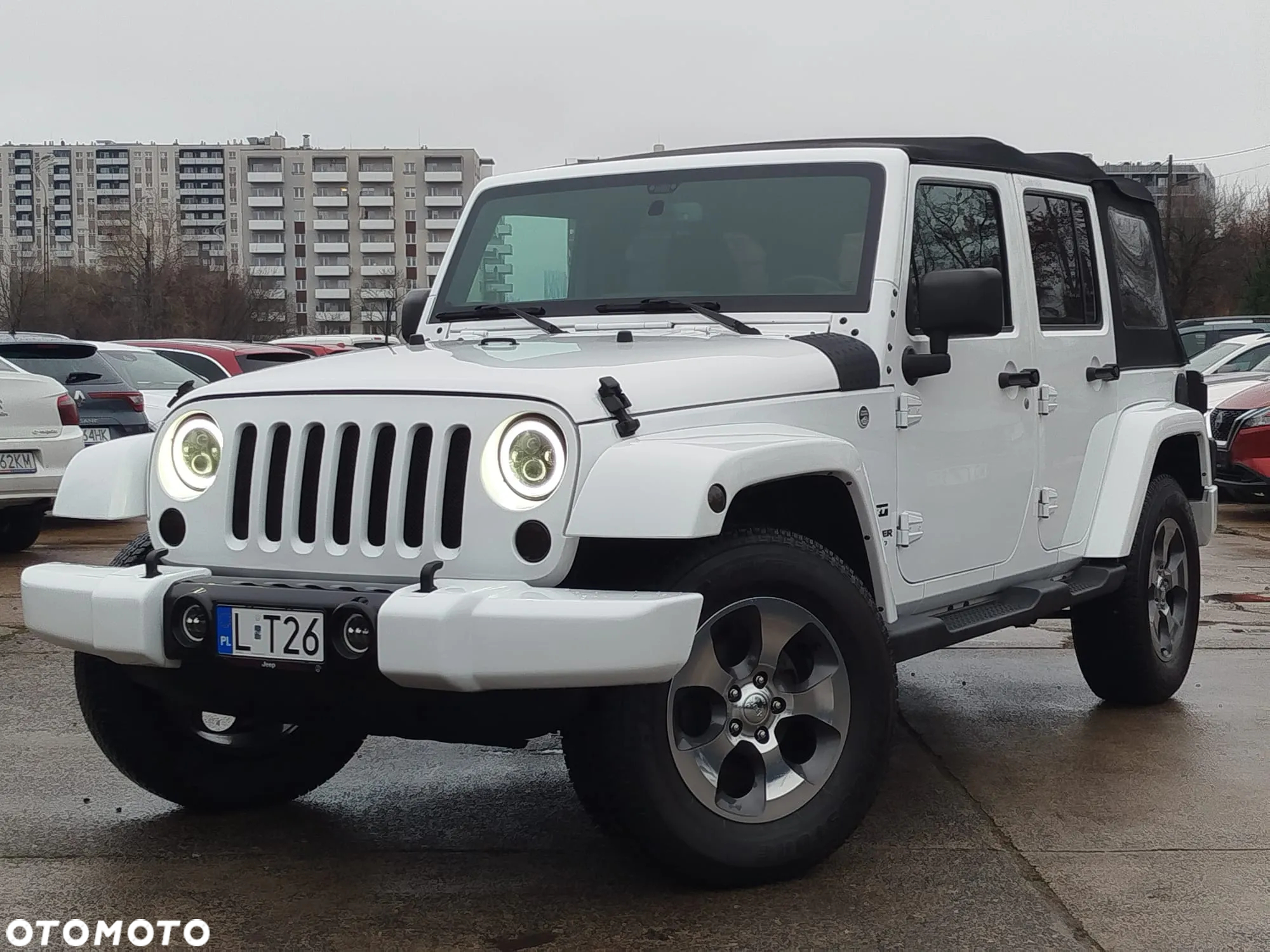 Jeep Wrangler 3.6 Unlim Sahara - 3