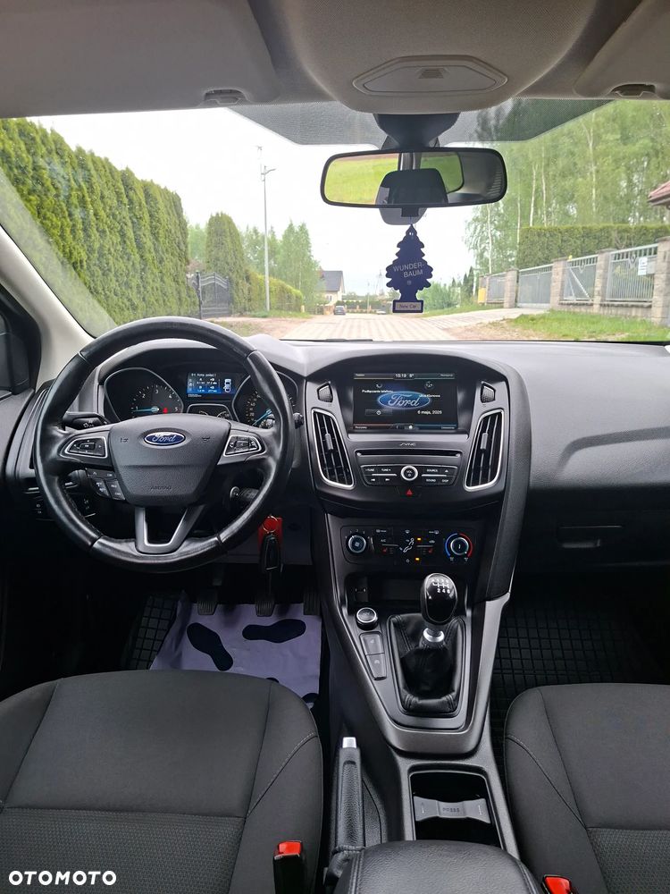 Ford Focus 2.0 TDCi DPF Start-Stopp-System Business - 8