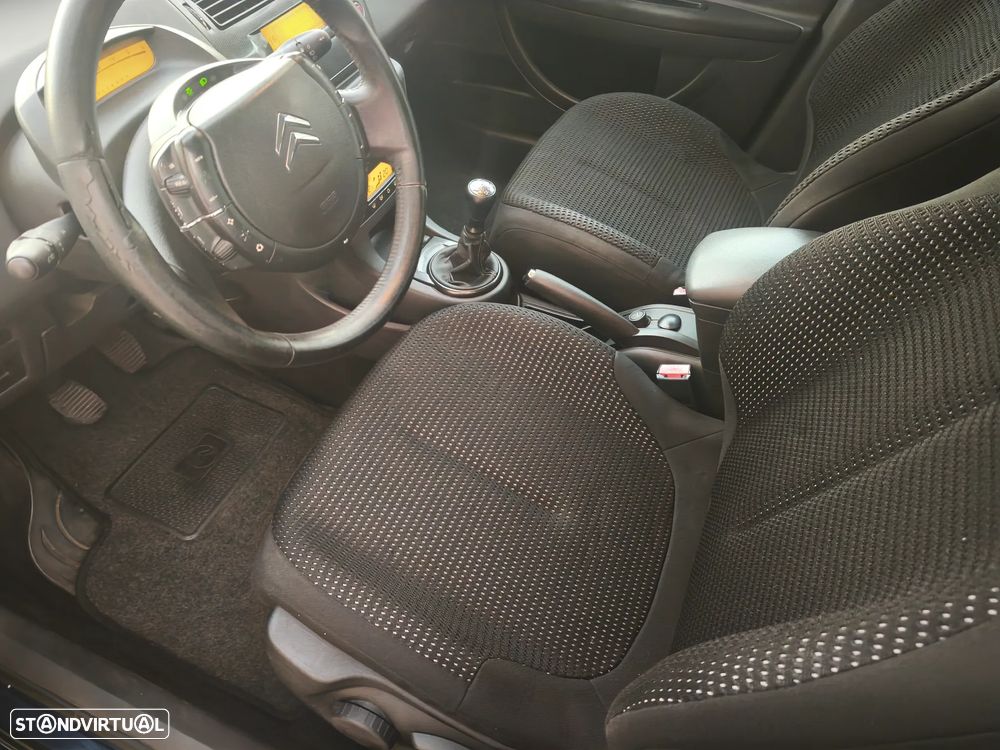 Citroën C4 1.6 HDi 110 VTR Pack - 16