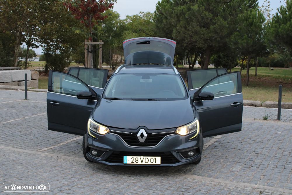 Renault Mégane Sport Tourer 1.5 dCi Limited - 4