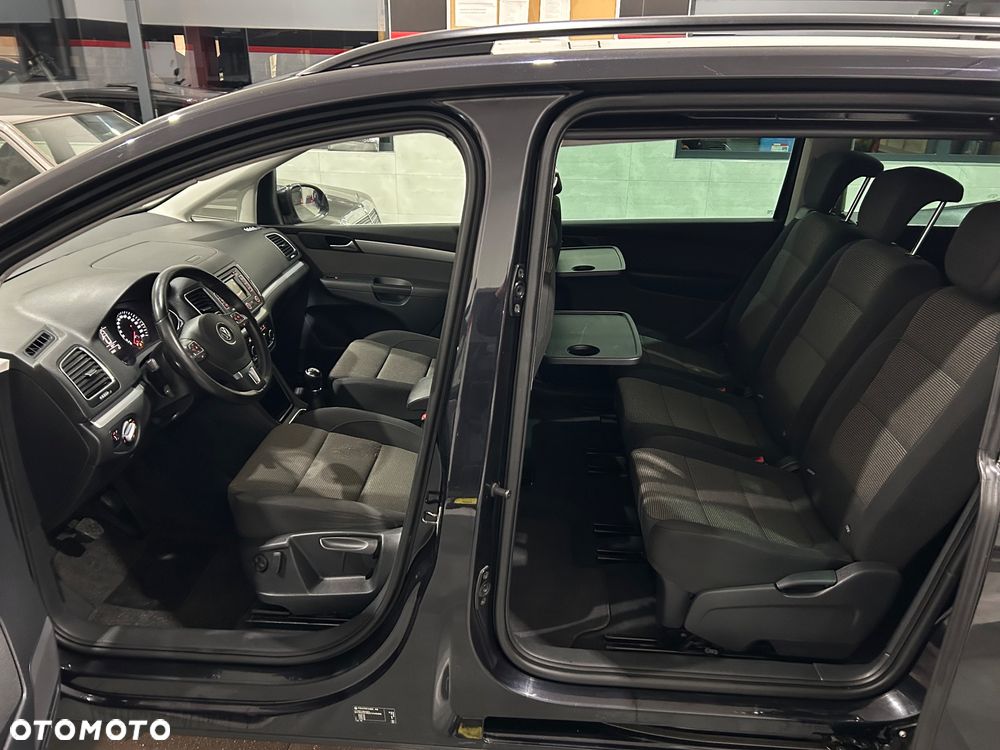 Volkswagen Sharan 2.0 TDI BlueMotion Technology Highline - 20