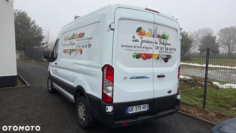 Ford Transit - 12