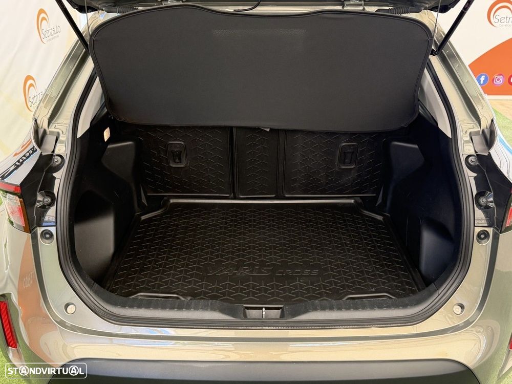 Toyota Yaris Cross 1.5 HDF Comfort - 23
