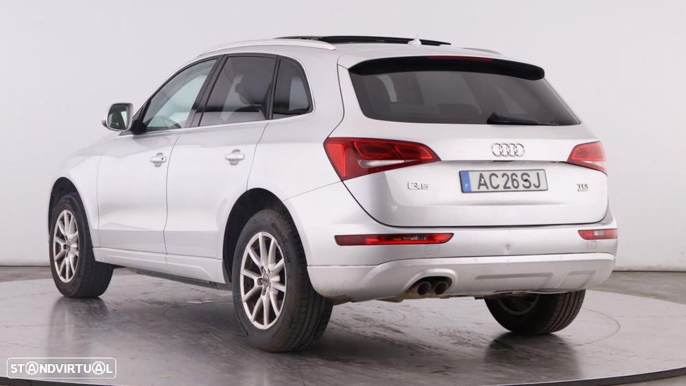 Audi Q5 2.0 TDI quattro Stronic - 3