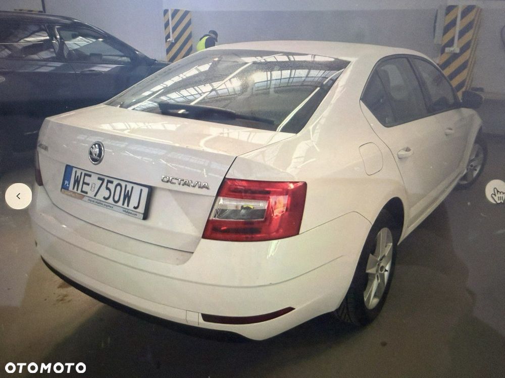 Skoda Octavia 1.6 TDI Ambition - 7