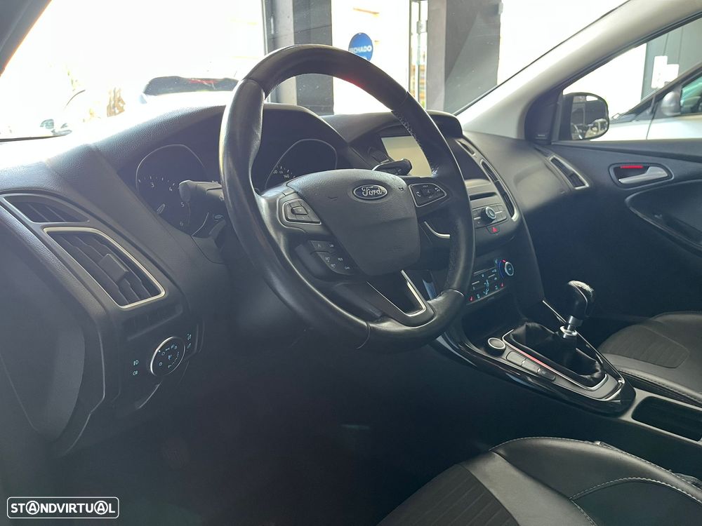 Ford Focus SW 1.5 TDCi Titanium - 29