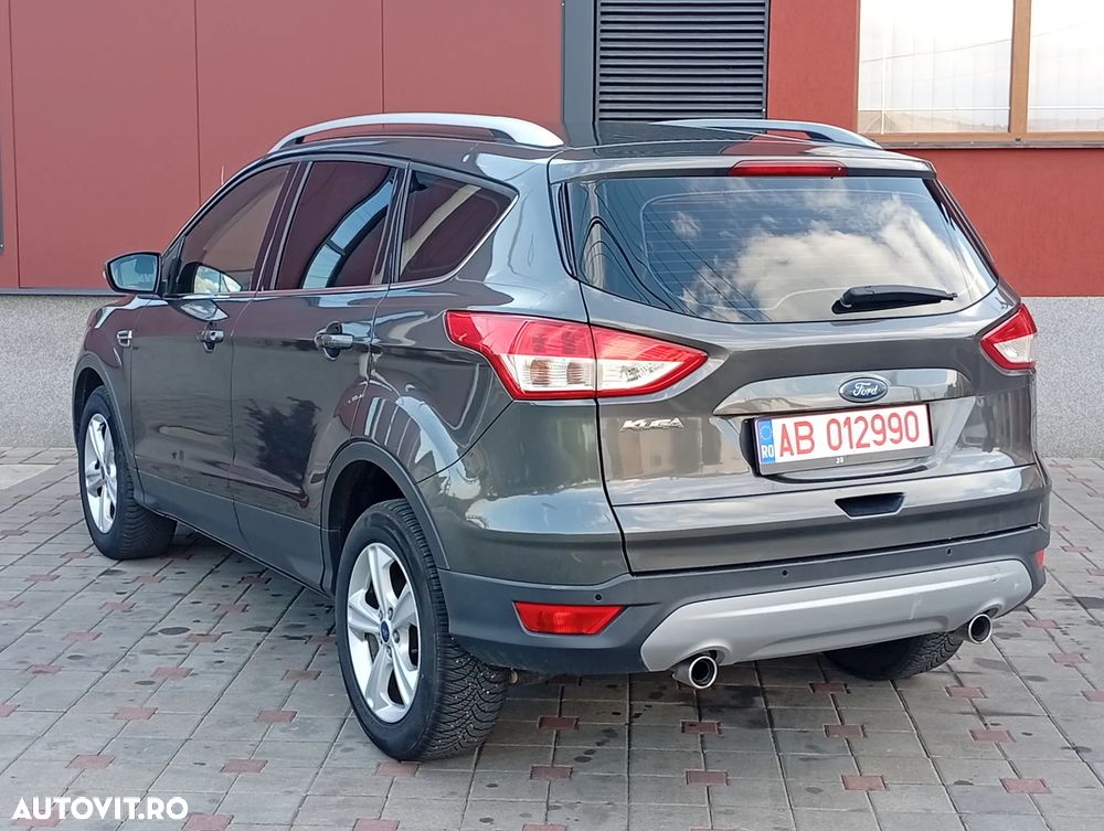 Ford Kuga 2.0 TDCi Titanium - 3