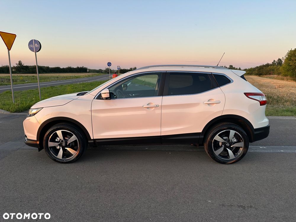 Nissan Qashqai 1.6 DIG-T Tekna - 19