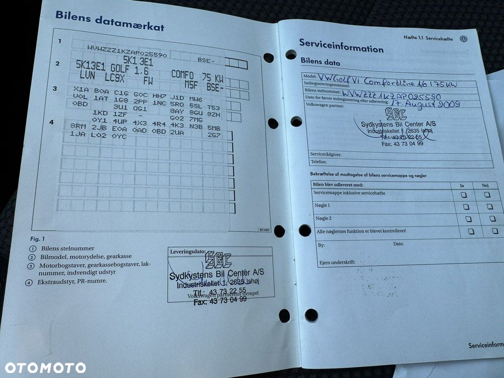 Volkswagen Golf 1.6 Comfortline - 24