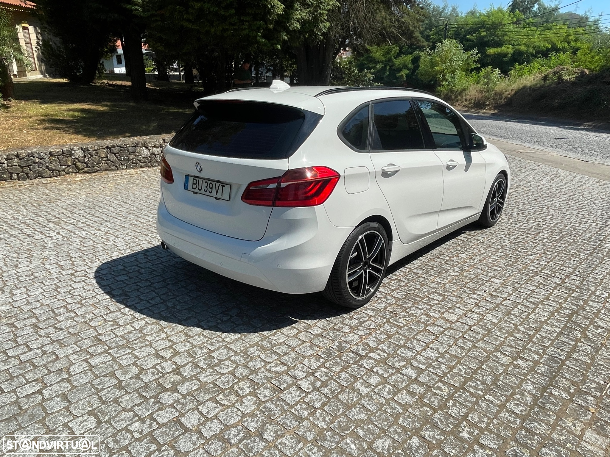 BMW 216 Active Tourer d - 10