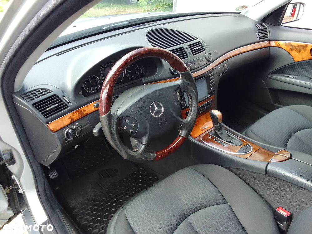 Mercedes-Benz Klasa E - 14