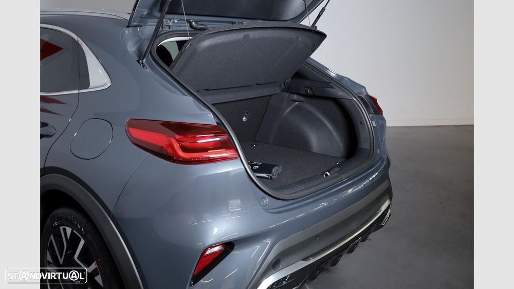 Kia XCeed 1.0 T-GDI Drive - 19