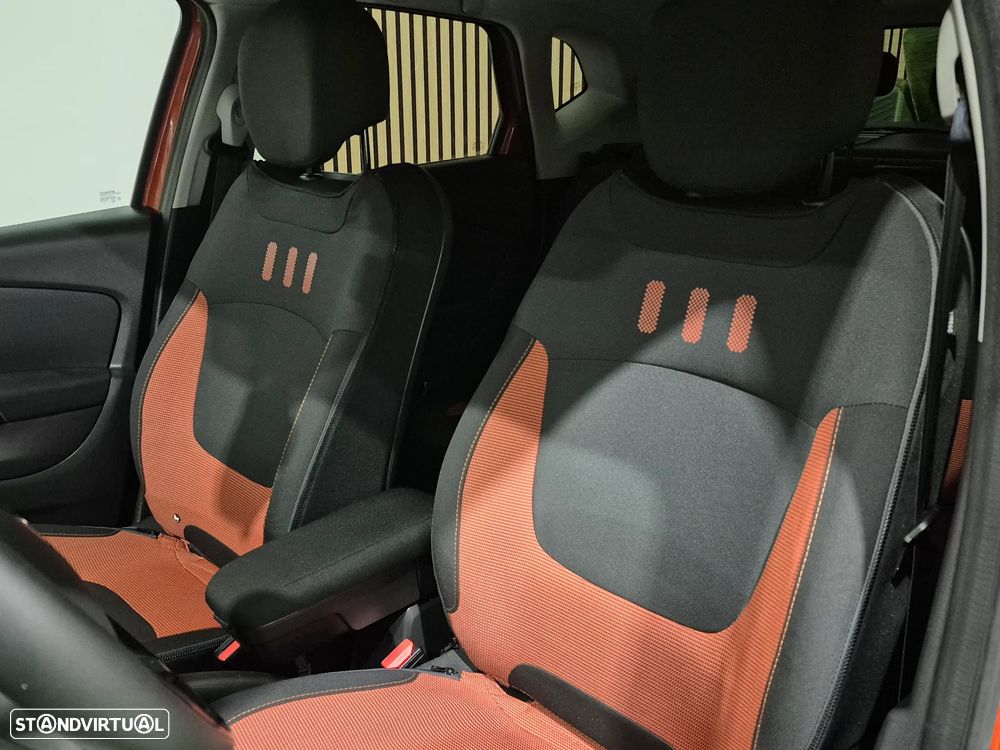 Renault Captur dCi 90 EDC Dynamique - 11