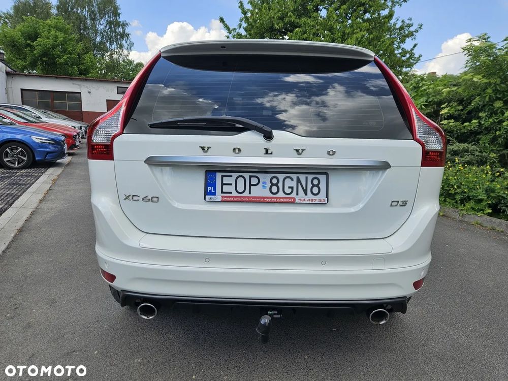 Volvo XC 60 D3 Drive-E R-Design Momentum - 28