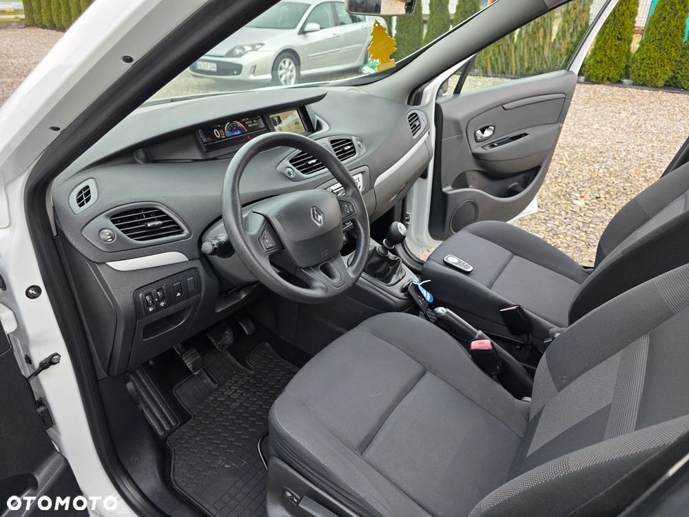 Renault Scenic 1.6 16V 110 TomTom Edition - 12