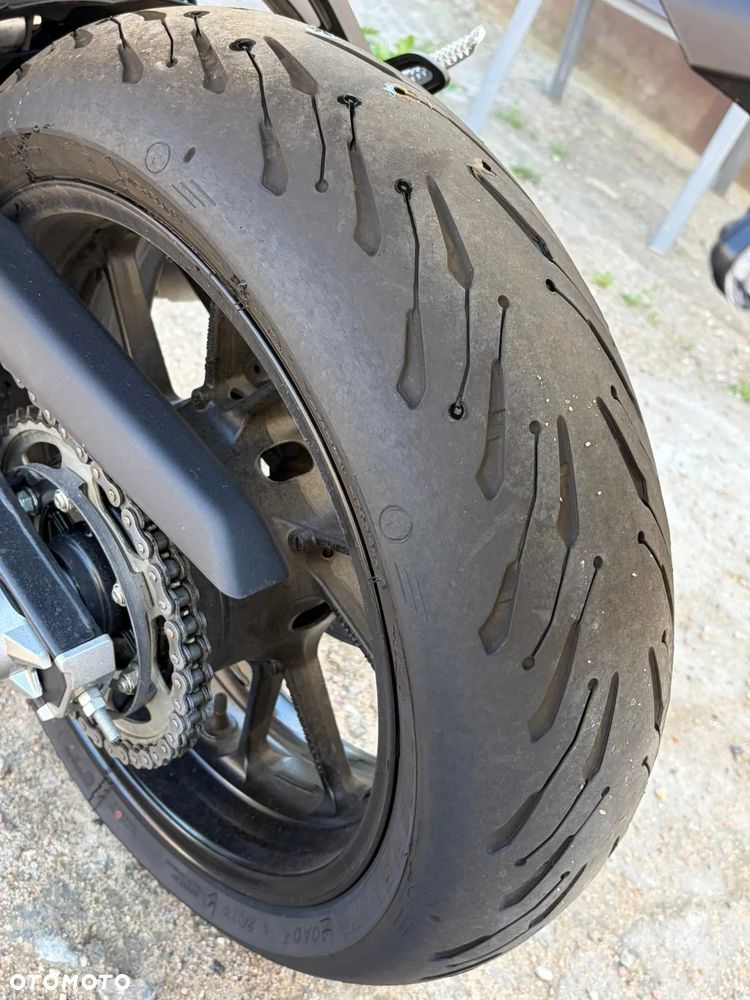 Yamaha MT - 6