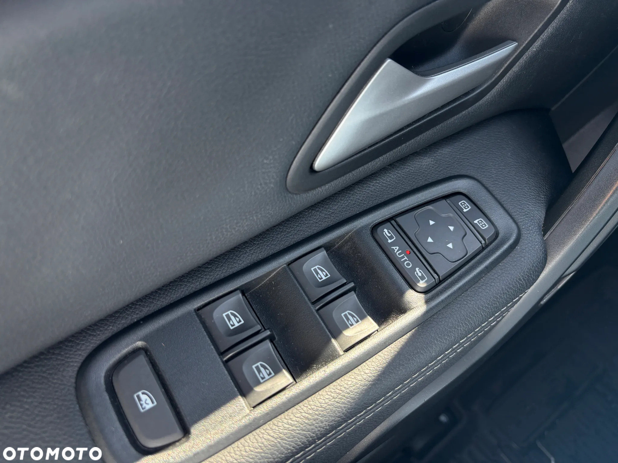Dacia Duster 1.0 TCe Journey - 12