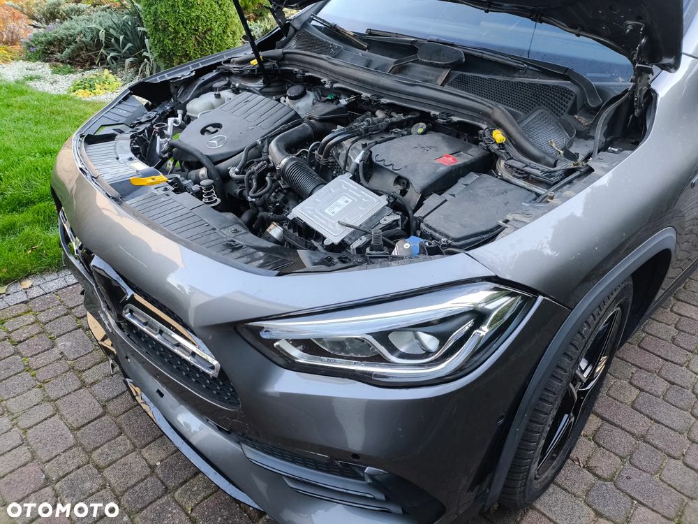 Mercedes-Benz GLA 250 e 8G-DCT Edition AMG Line - 28