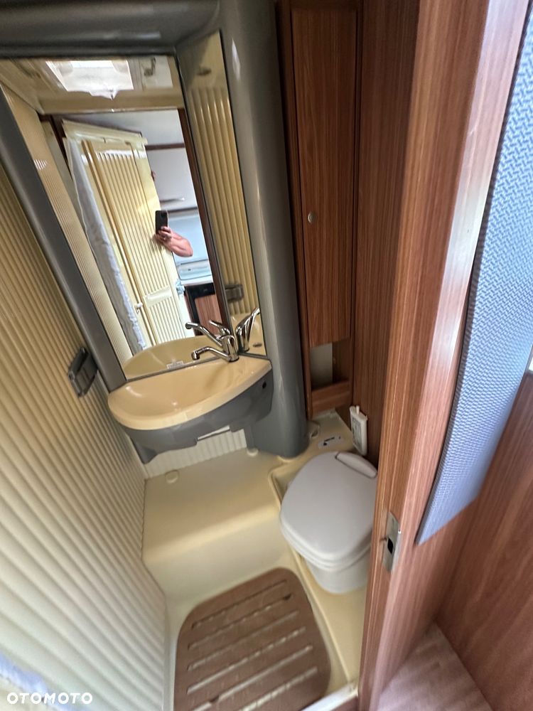 Burstner Nexxo t660 - 10