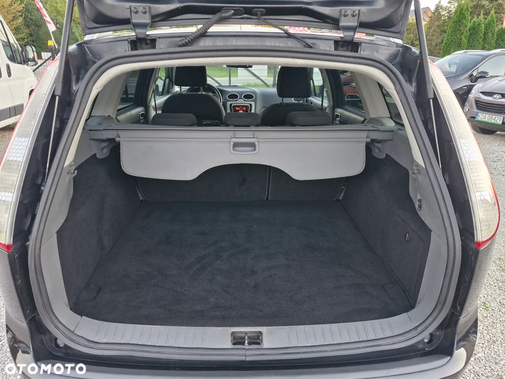 Ford Focus - 18
