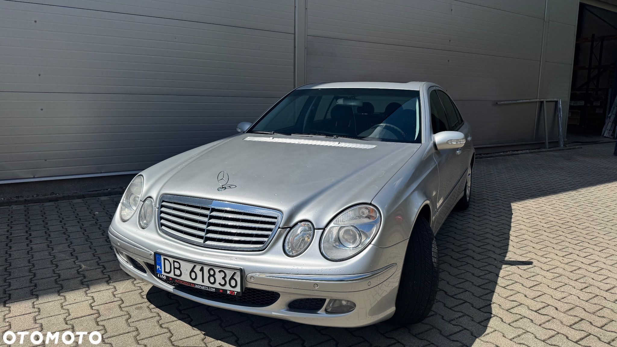 Mercedes-Benz Klasa E 320 T 4 Matic Elegance - 1
