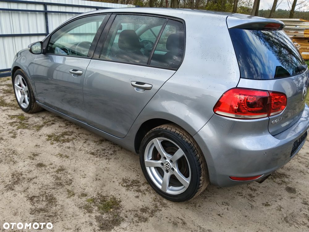 Volkswagen Golf 1.4 TSI DSG Team - 2