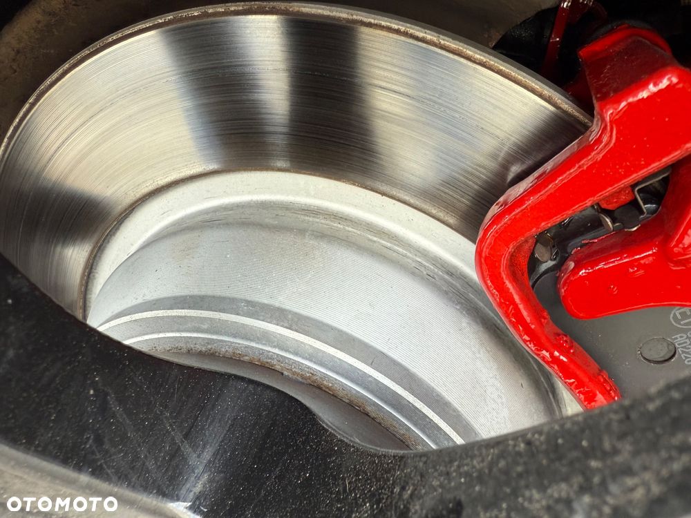 Ford Mondeo 2.5 Ghia X - 14