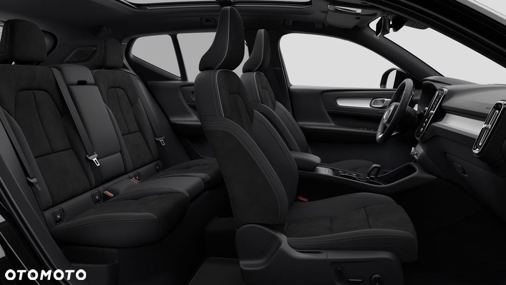 Volvo XC 40 B4 Ultra Black Edition - 14