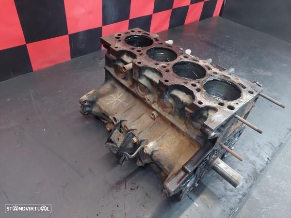 Bloco De Motor Mazda B-Serie (Un) - 2