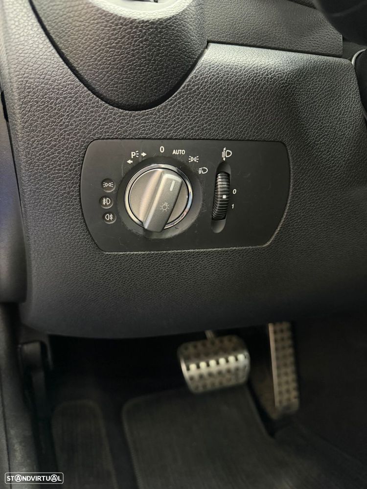Mercedes-Benz SLK 200 Kompressor Auto Edition 10 - 7