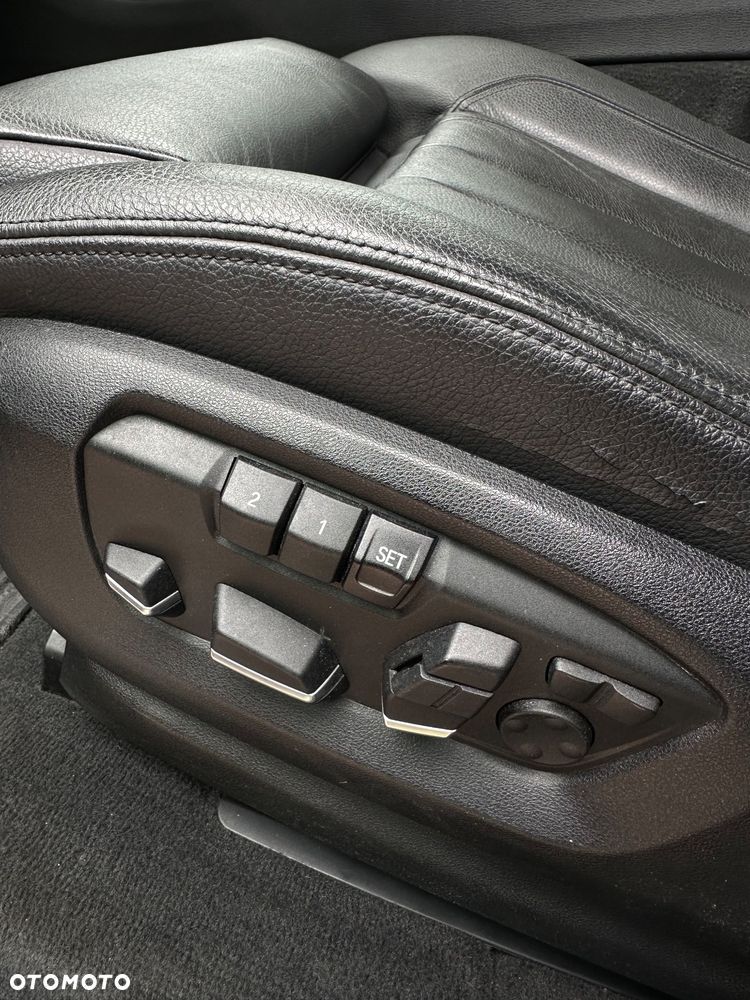 BMW X6 M50d - 21