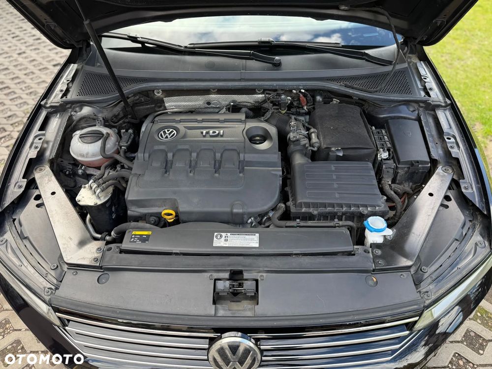 Volkswagen Passat 1.6 TDI (BlueMotion Technology) Comfortline - 9