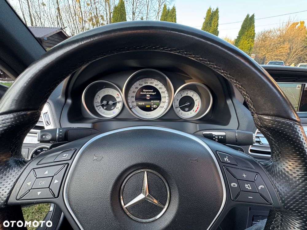 Mercedes-Benz Klasa E - 31