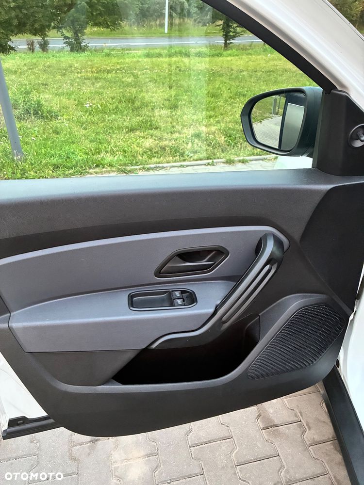 Dacia Duster 1.0 TCe Essential - 13