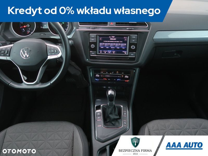 Volkswagen Tiguan - 14