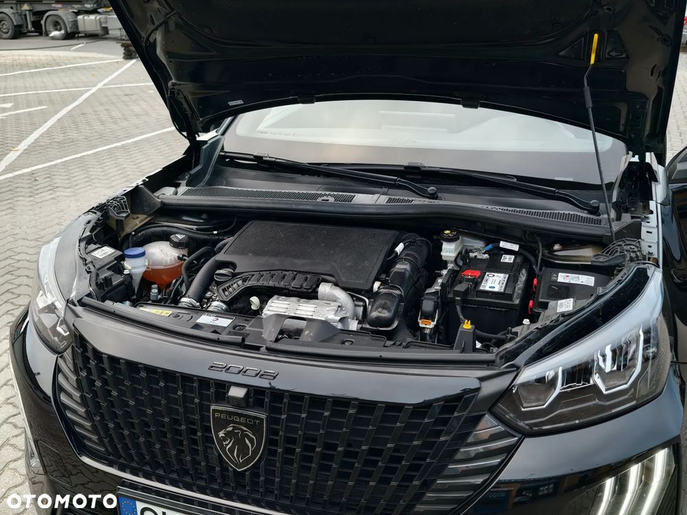 Peugeot 2008 PureTech 130 Allure S&S EAT8 - 38
