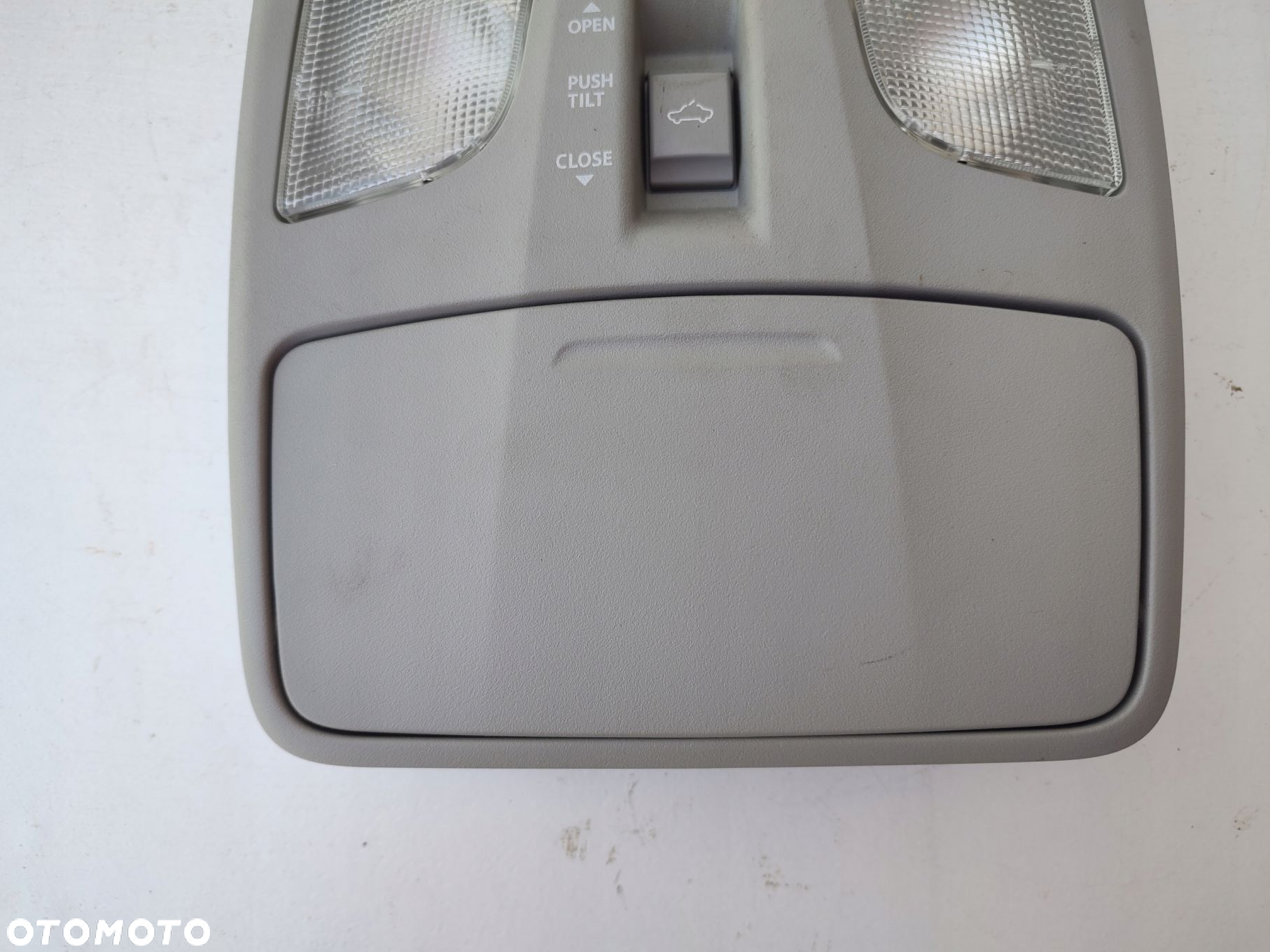 Lampka podsufitki przełącznik szyberdachu SUZUKI SX4 S-CROSS EUROPA - 3