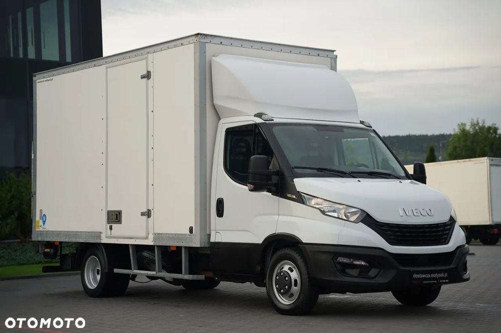 Iveco DAILY 35-140 / KONTENER - 4,3 M / WINDA PALFINGER - 750 KG / SPROWADZONY - 2