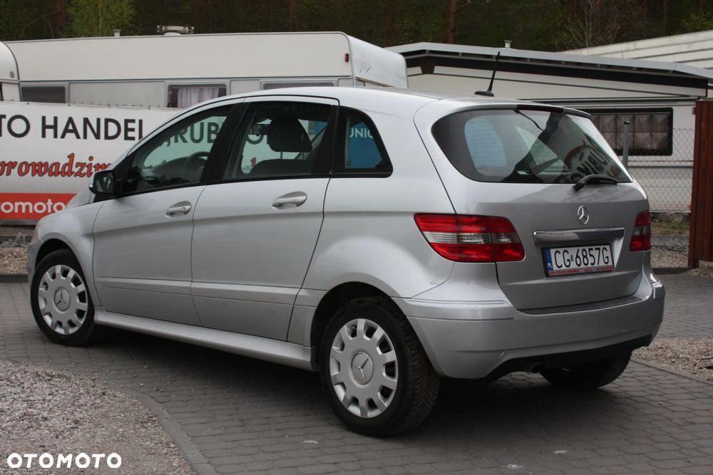 Mercedes-Benz Klasa B 180 CDI - 14