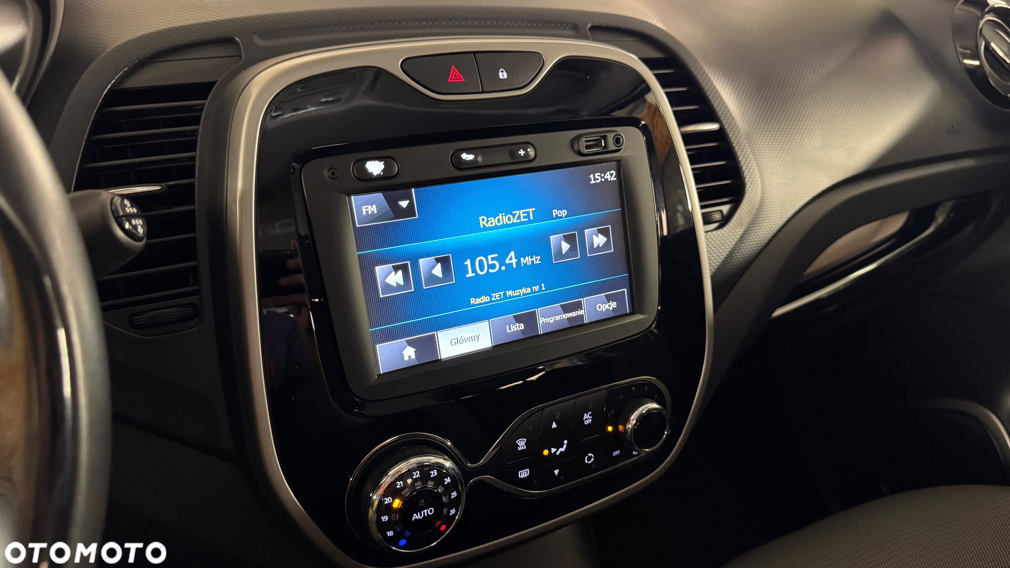 Renault Captur (ENERGY) TCe 90 INTENS - 32
