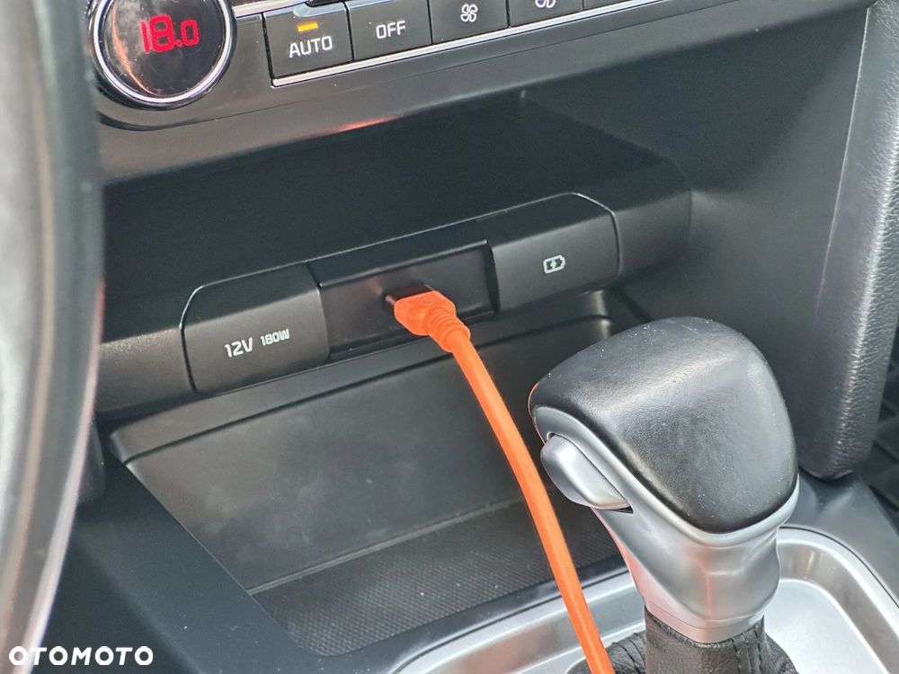 Kia Ceed - 31