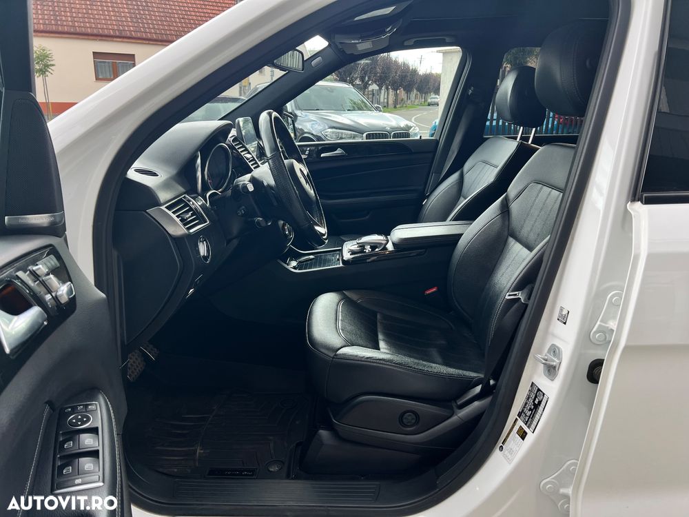 Mercedes-Benz GLE 400 4Matic 9G-TRONIC AMG Line - 12